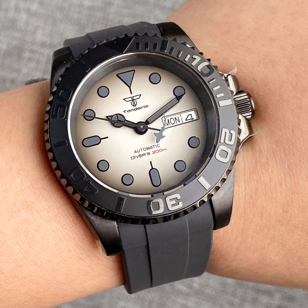 Vintage Fashion Week - Tandorio 200M Waterproof NH36A Vintage Black
