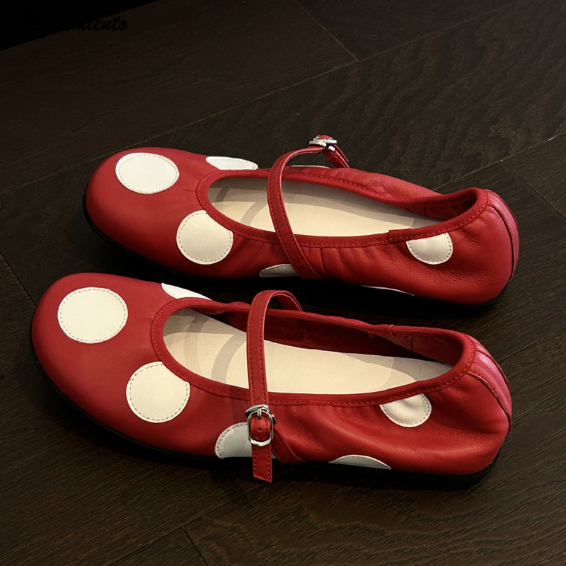 Vintage Fashion Rome - Vintage Polka Dot Mary Janes Women