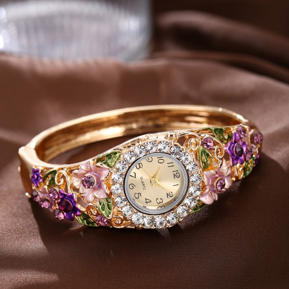 Rich In Flowers Vintage Watch  - Vintage Fashion Week 评论和价格