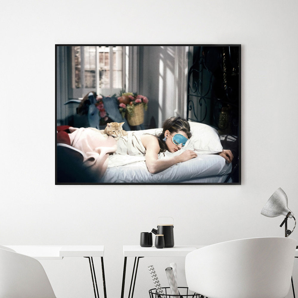 Audrey Hepburn Breakfast Poste - Vintage Fashion Prints For Wall 评论和价格
