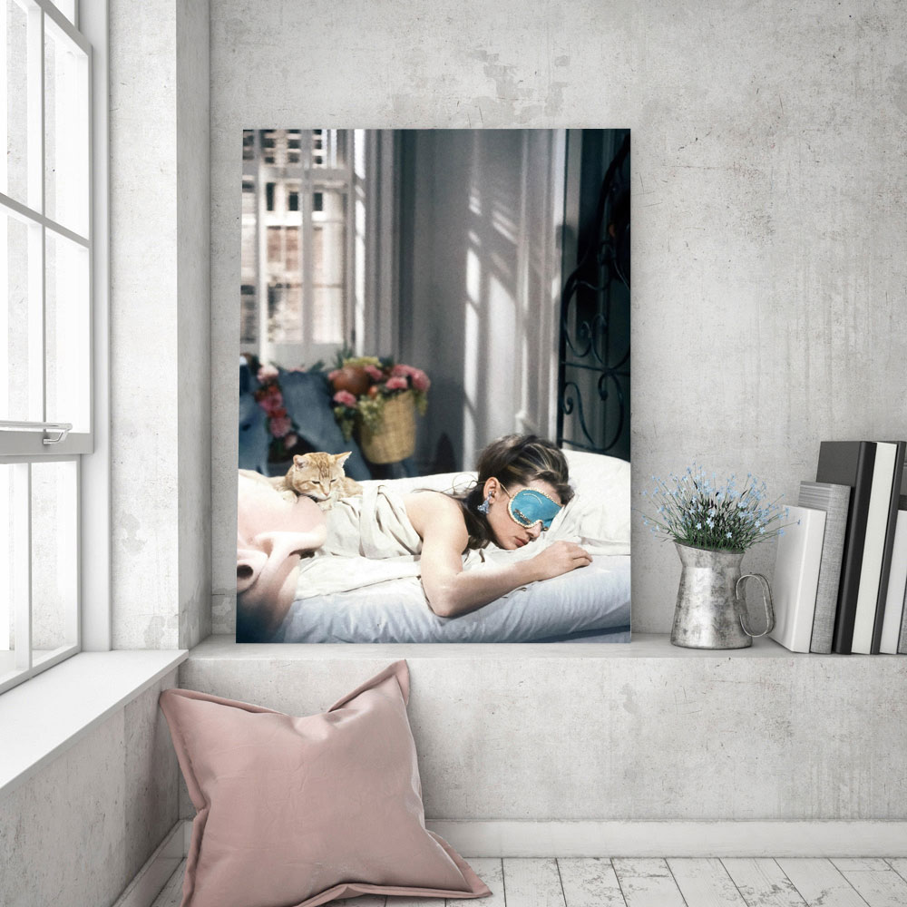 Audrey Hepburn Breakfast Poste - Vintage Fashion Prints For Wall 评论和价格