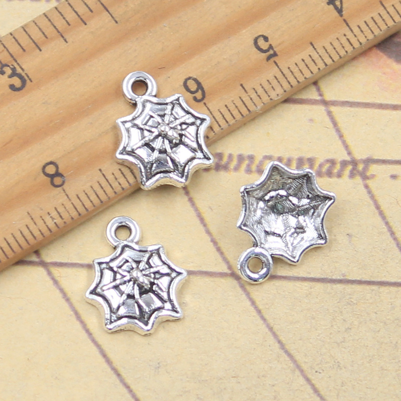 30pcs Charms Halloween Spider  - Vintage Fashion Finds 评论和价格