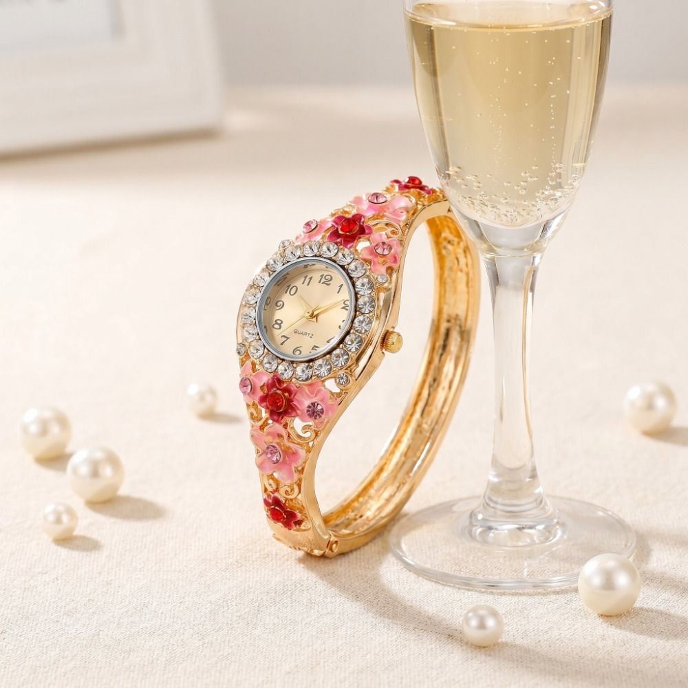 Rich In Flowers Vintage Watch  - Vintage Fashion Week 评论和价格
