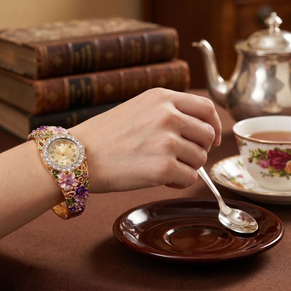 Rich In Flowers Vintage Watch  - Vintage Fashion Week 评论和价格