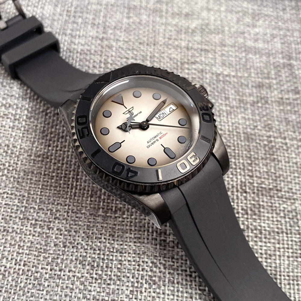 Tandorio 200M Waterproof NH36A - Vintage Fashion Week 评论和价格