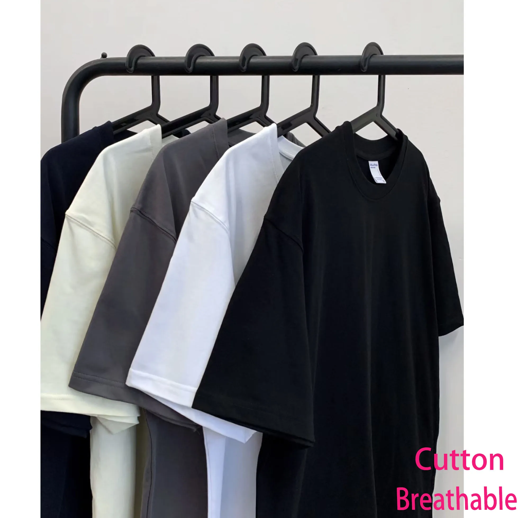SAXON 747 Strangers In The Nig - Vintage Fashion Logos 评论和价格
