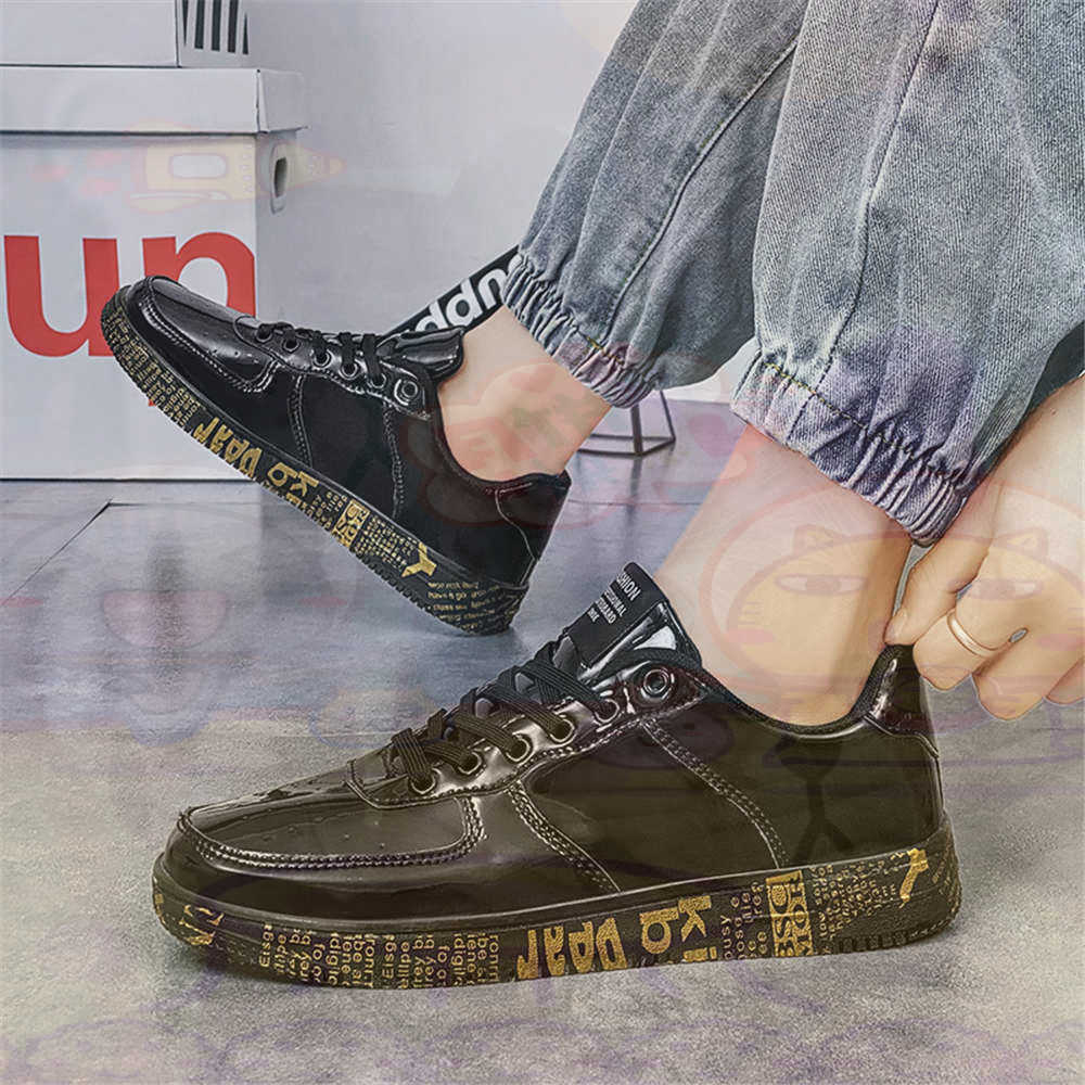 Round Foot Size 45 Sneakers Wh - Vintage Fashion Brands Uk 评论和价格