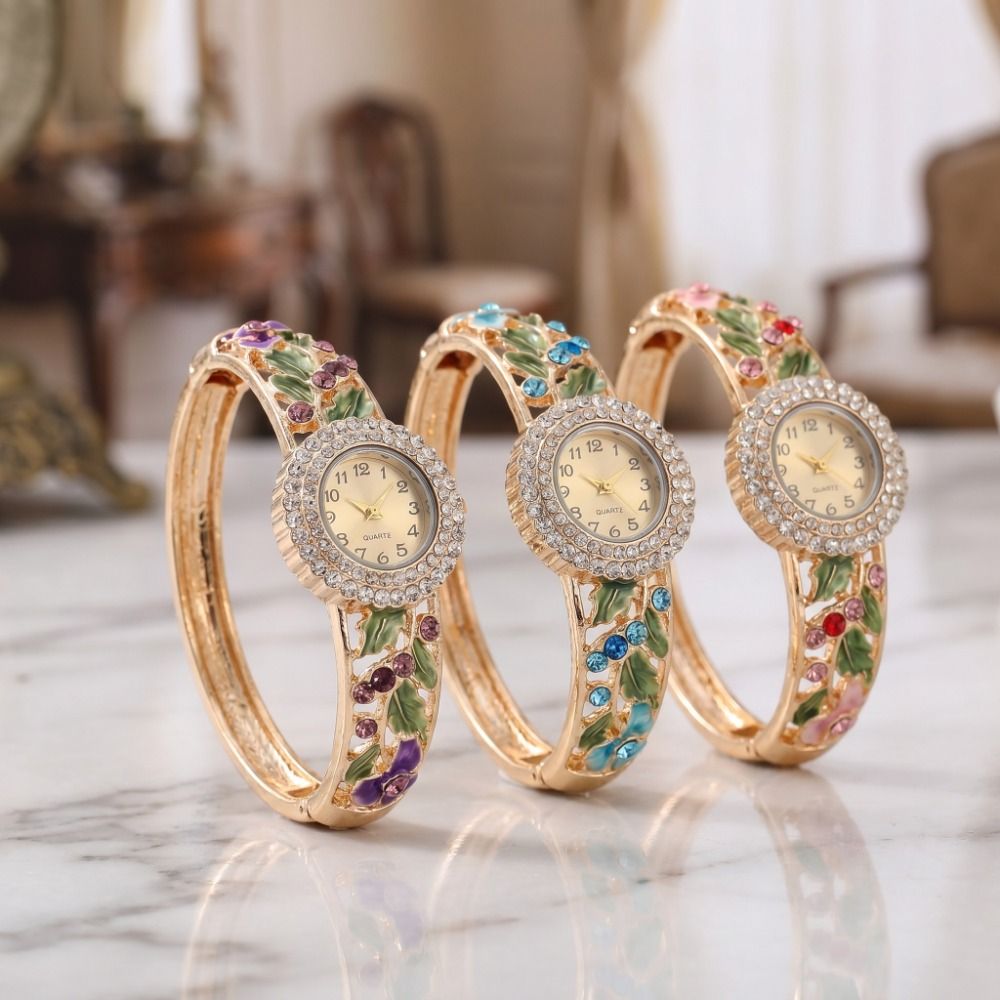 Rich In Flowers Vintage Watch  - Vintage Fashion Week 评论和价格