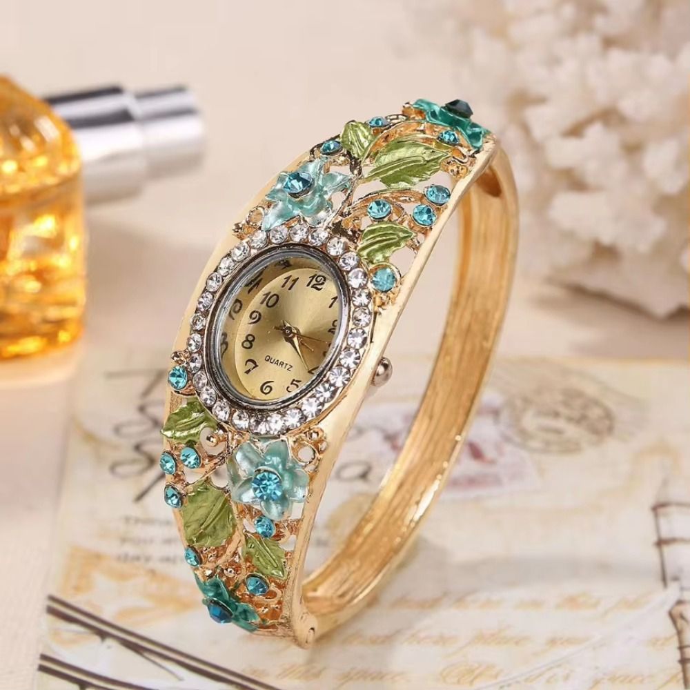 Rich In Flowers Vintage Watch  - Vintage Fashion Week 评论和价格